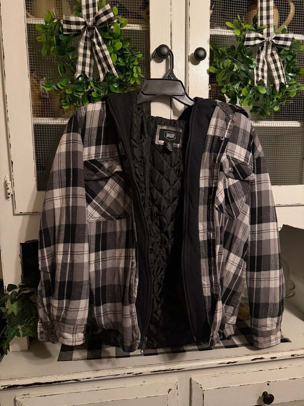 Berkley Jensen Hooded Flannel Jacket Size M Black White Plaid Quilted